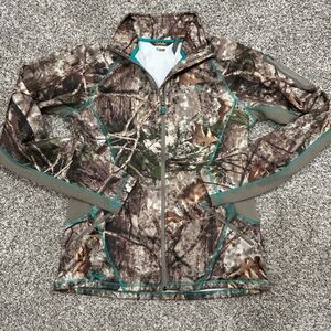 Cabela’s OutfitHer Camo Jacket for Women size M